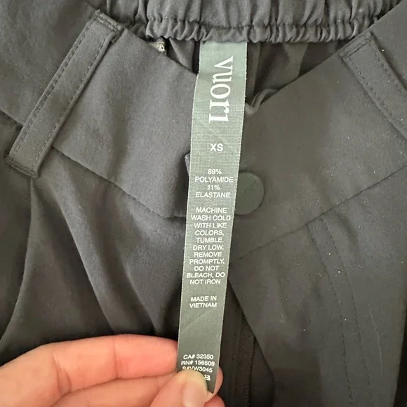 Vuori Black Athletic Shorts with Elastic Waistband - Picture 2 of 3